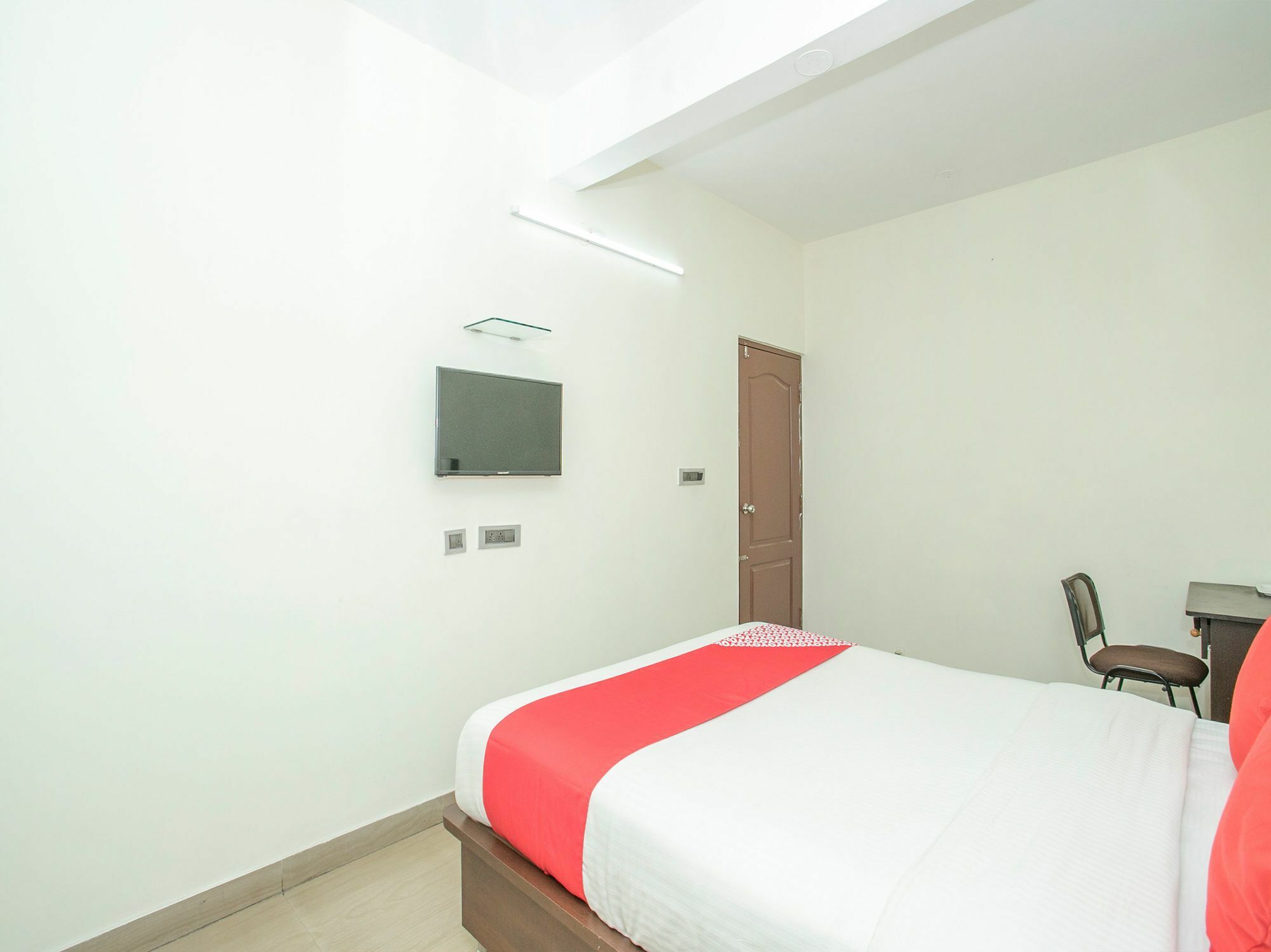 Oyo 13170 Victory Suites Bangalore Exterior photo